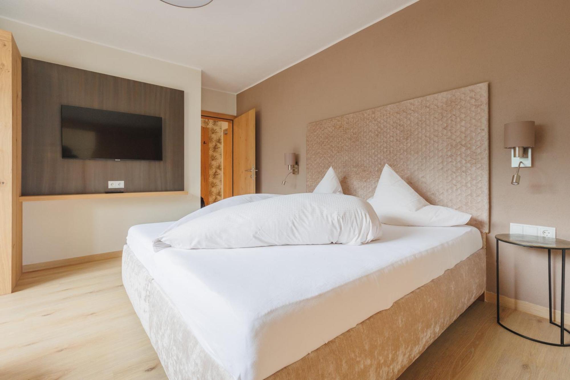 رييد ايم زيلرتال Hin&Weg Das Aparthotel المظهر الخارجي الصورة